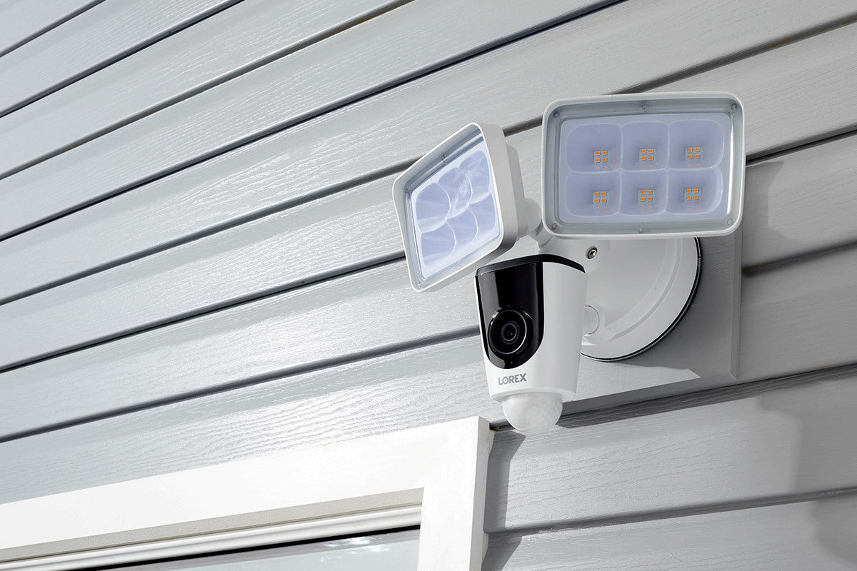 Lorex 1080p Wi-Fi Floodlight Security Camera